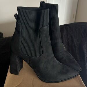 Brand New Steve Madden Scavenge Boots